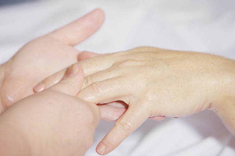 Guščija koža – dosadne tačkice na koži, a nisu akne